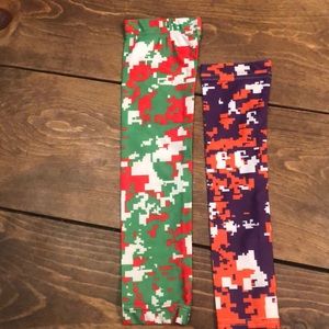 Two arm sleeves